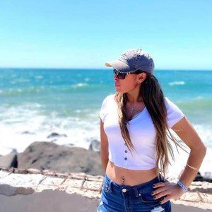 Meet your Posher, Lupe